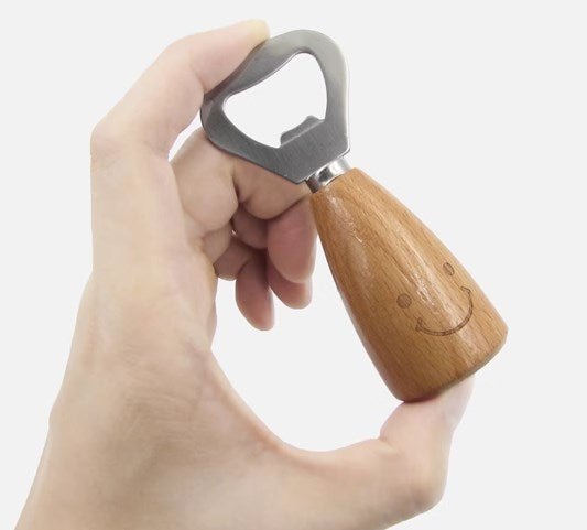 UNEEDE Cute Smiling Face Wooden Opener
